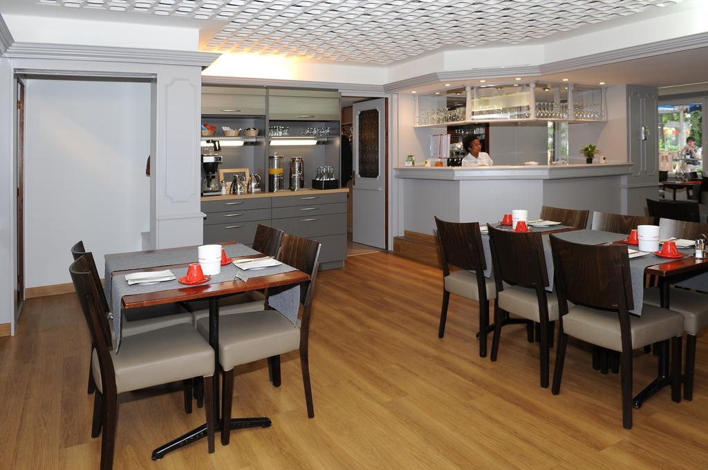 La Dent-Du-Midi Hotel & Restaurant 생 모리스 외부 사진